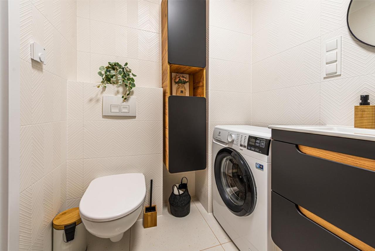 Cubic Home Rumia Luaran gambar