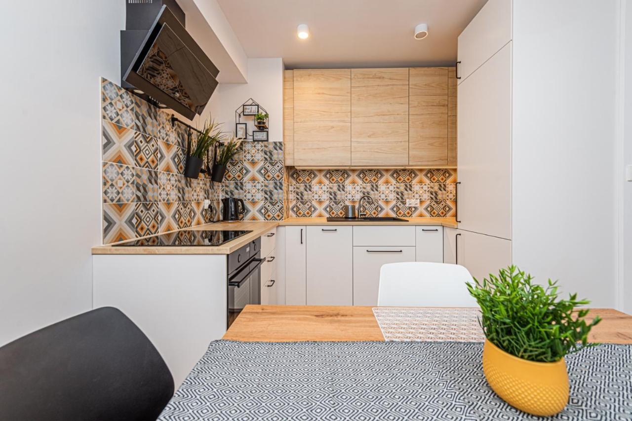 Cubic Home Rumia Luaran gambar